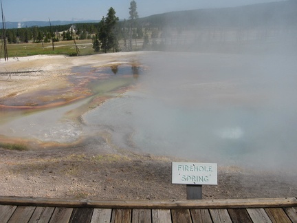 Firehole Spring2
